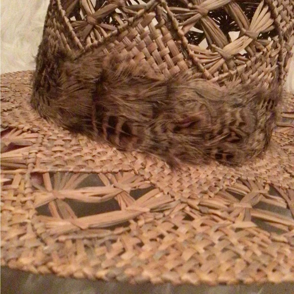 Rare Wyeth feathered seagrass boater